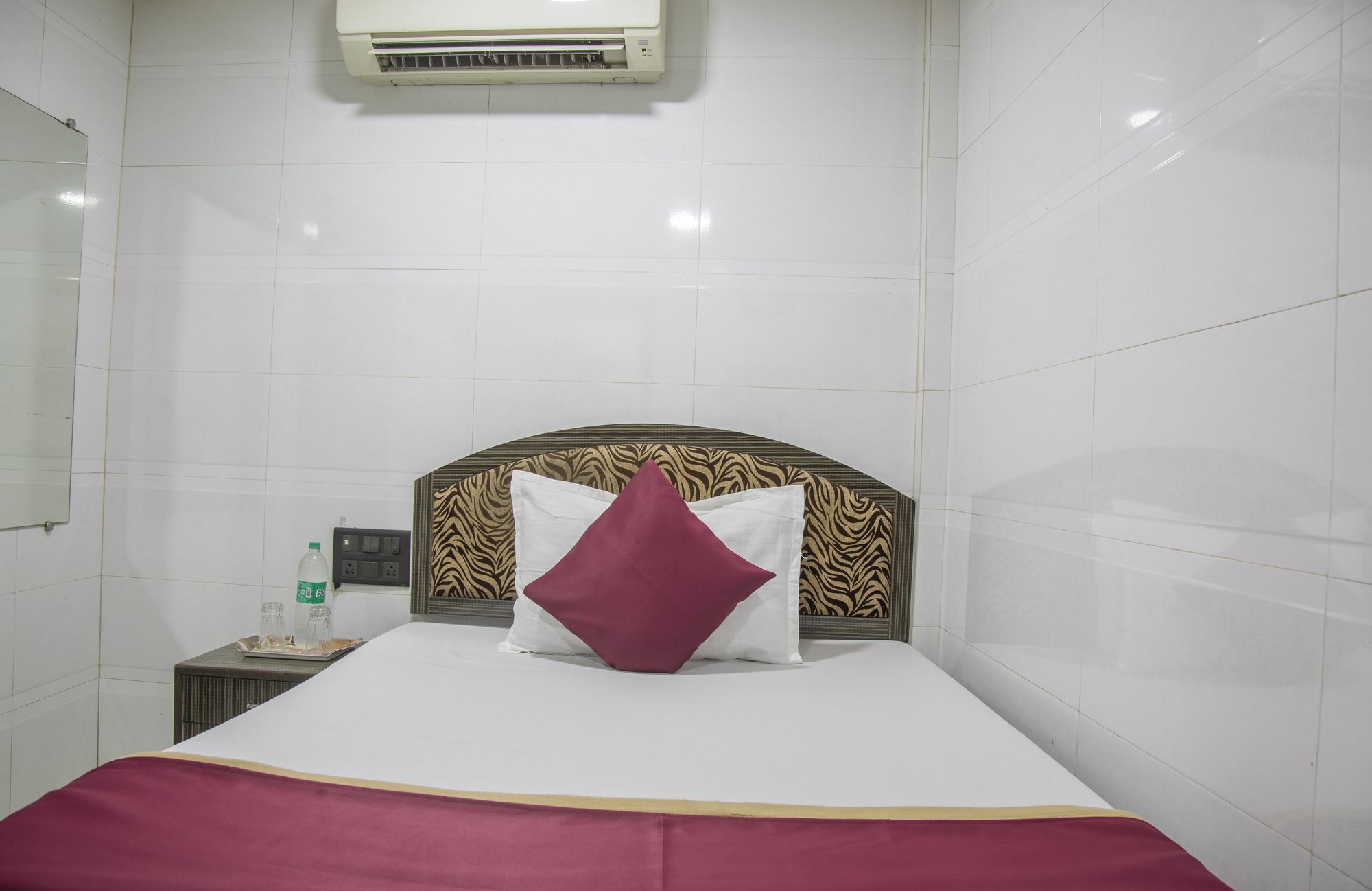 Relax Guest House Bombaj Exteriér fotografie